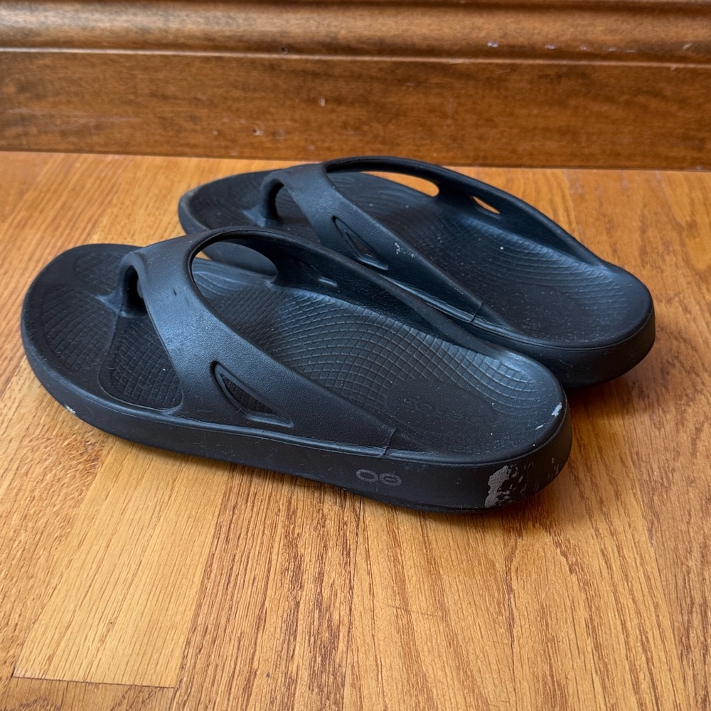 Oofos Original Recovery Flip Flop Sandals Black Unisex EU 40 Mens 7 Women’s 9 - Picture 7 of 11